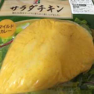 ダイエットや筋トレのタンパク質補給に最適|コンビニのサラダチキンの魅力に迫る!